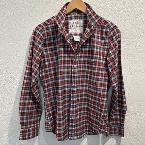 Frank & Eileen Barry Crinkle Tailored Red Blue White Plaid Button-Down Shirt